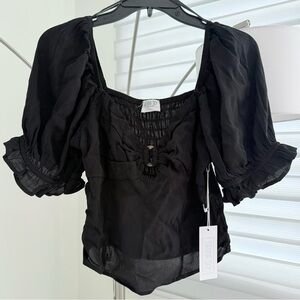 NWT ❤️ Sienna Sky Puff Sleeve Peplum Blouse ❤️